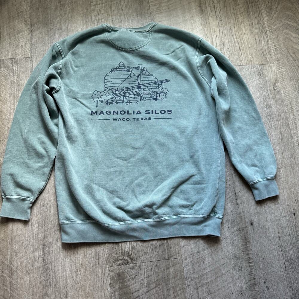 Magnolia Womens Sweatshirt Joanna Gaines The Silos Green Comfort Colors Medium
